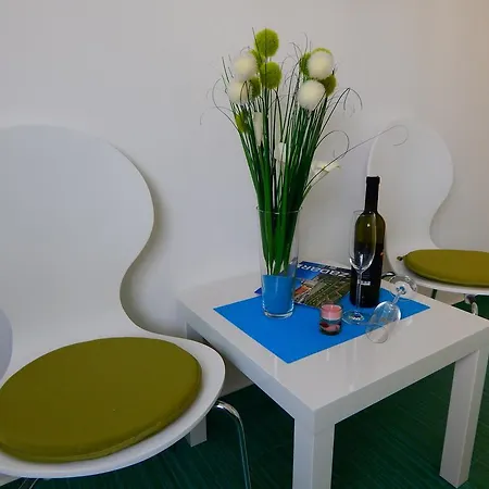 & Marinka Zadar